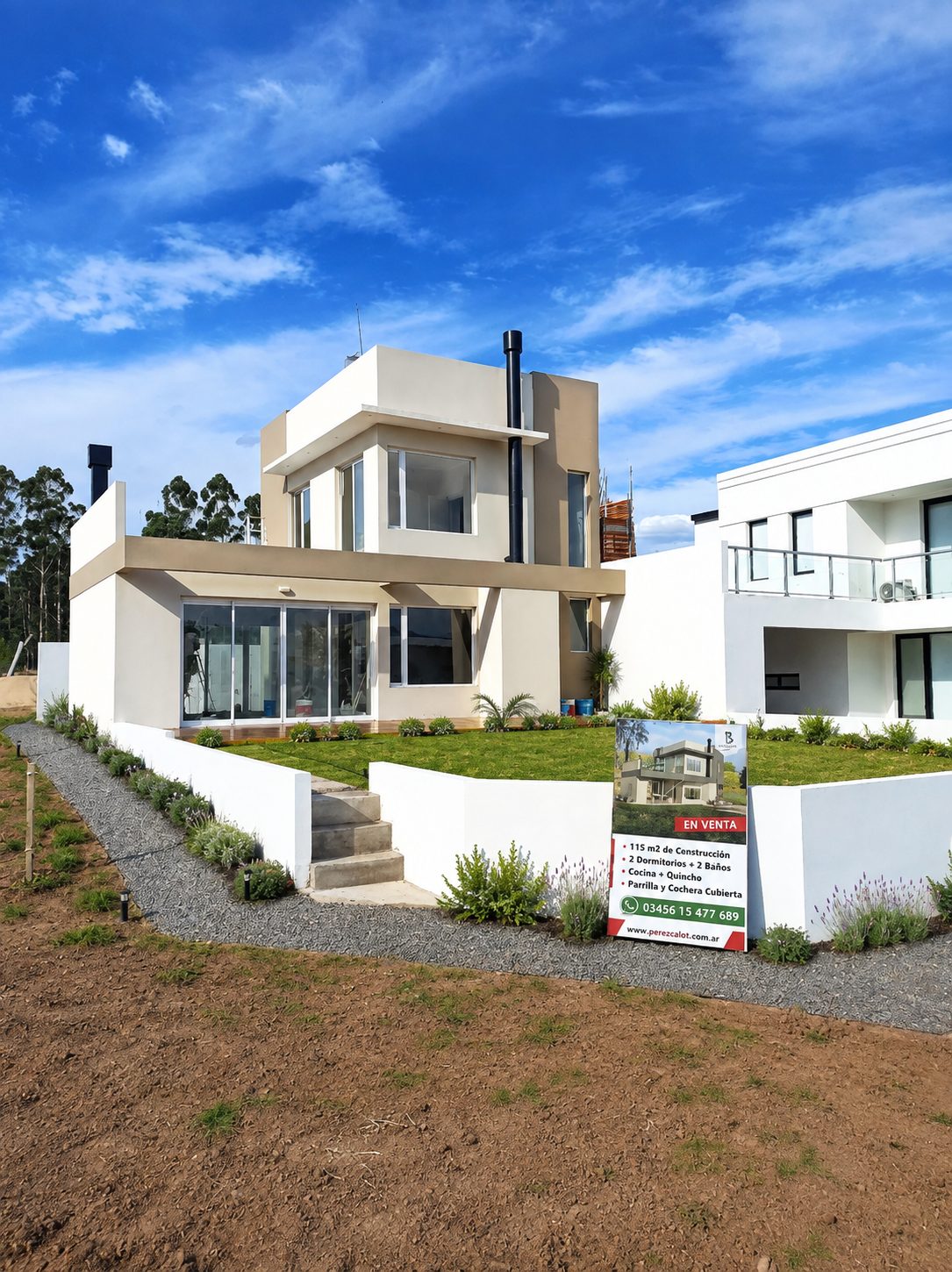 Casa de playa en Santa Ana con aberturas Línea Módena blanca