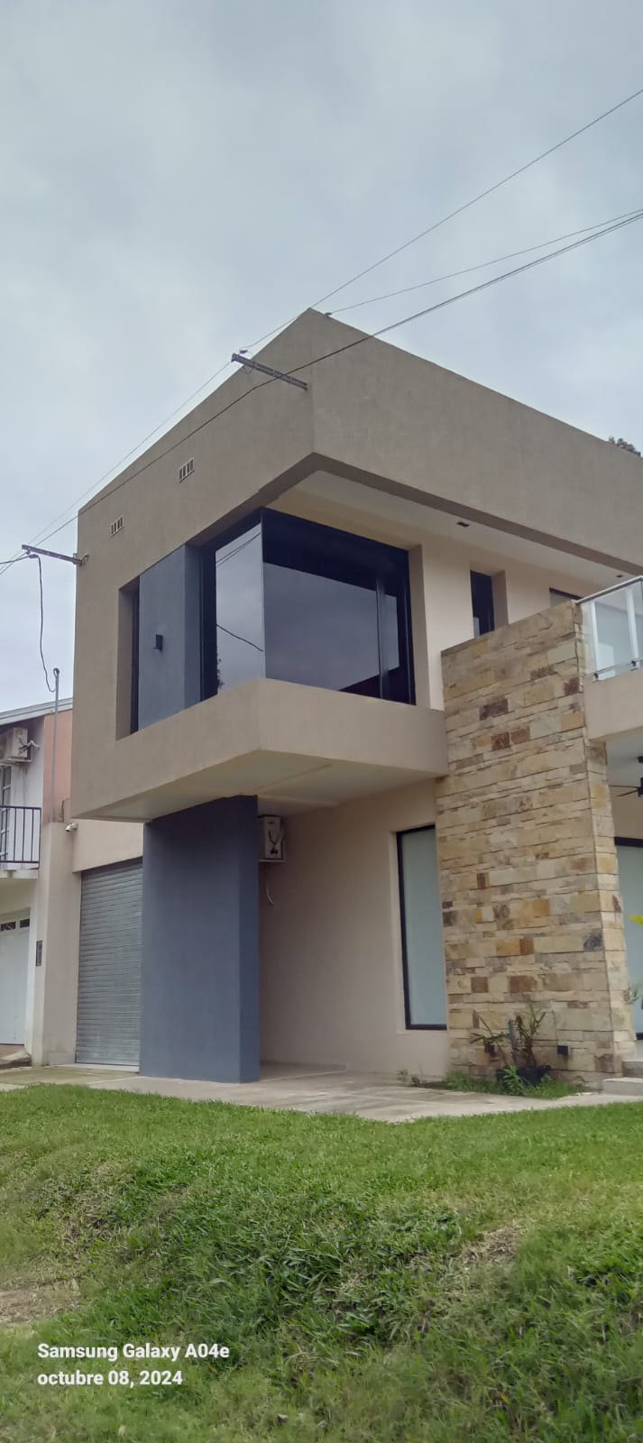 Obra de aberturas de aluminio realizada en Villa del Rosario por Aberturas Chajarí (foto 1)